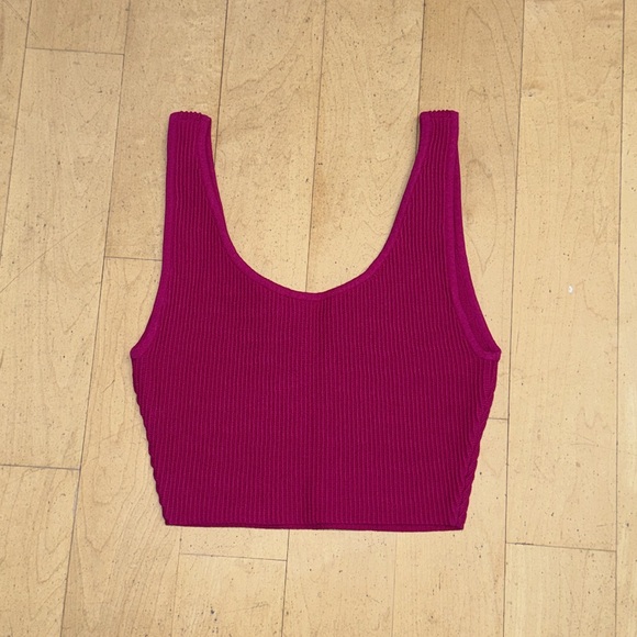 Babaton Sculpt Knit Scoopneck Cropped Tank Size XS - Picture 4 of 5